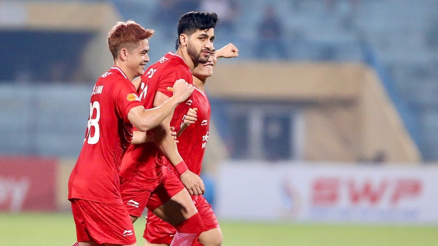Sau vòng 20 V-League 2024/2025: Kịch tính cuộc đua vô địch